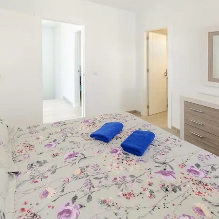 Amanecer Ii Con Piscina Climatizada Y Wifi Gratis *
