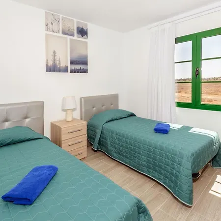 Holiday home Amanecer Ii Con Piscina Climatizada Y Wifi Gratis *